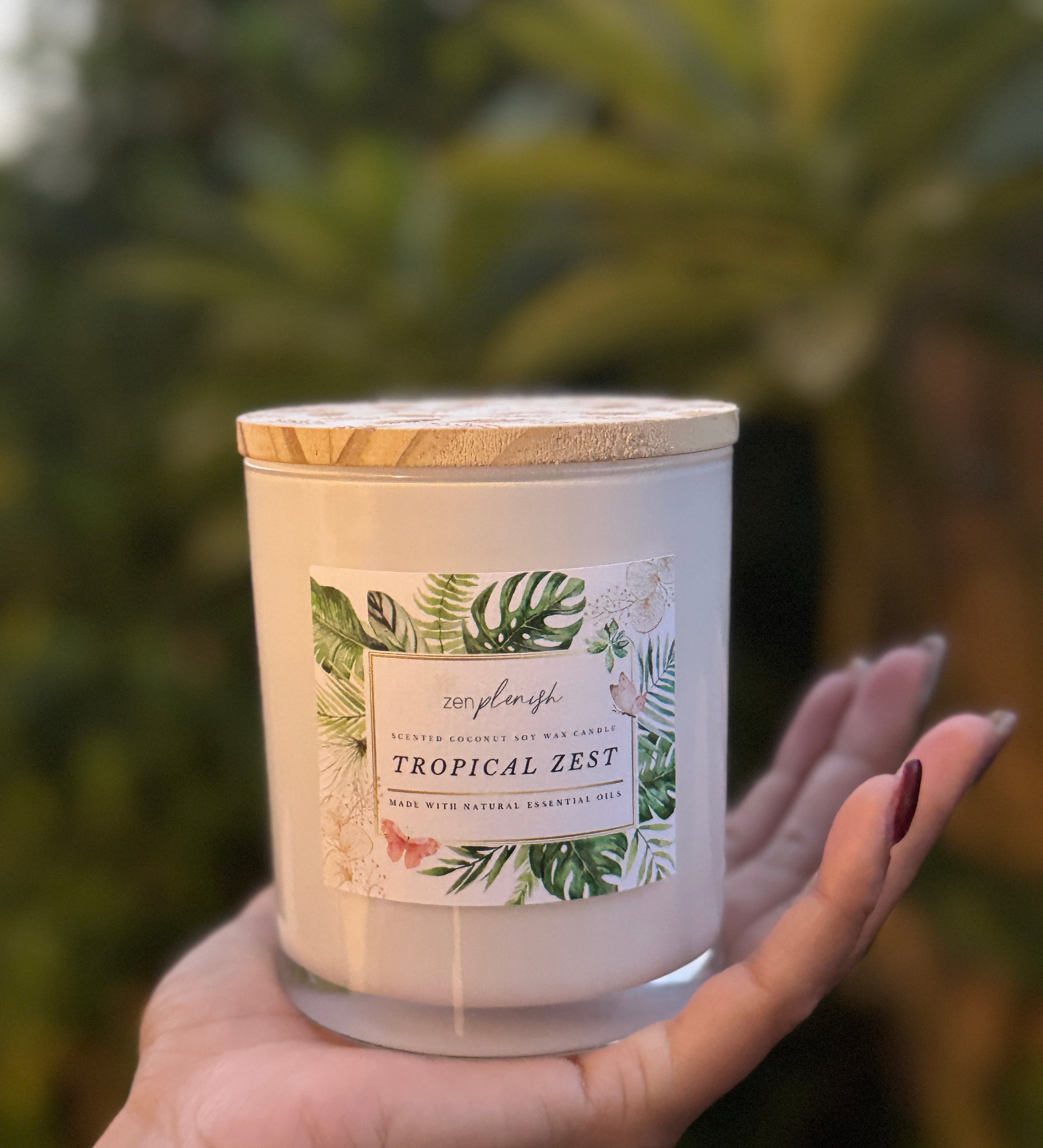 Natural coconut soy wax candle, essential oils, Tropical Zest, Zenplenish UAE, Grapefruit, Lemongrass, Lemon, Neroli, Gardenia, Verbena, Natural Fragrance, Home